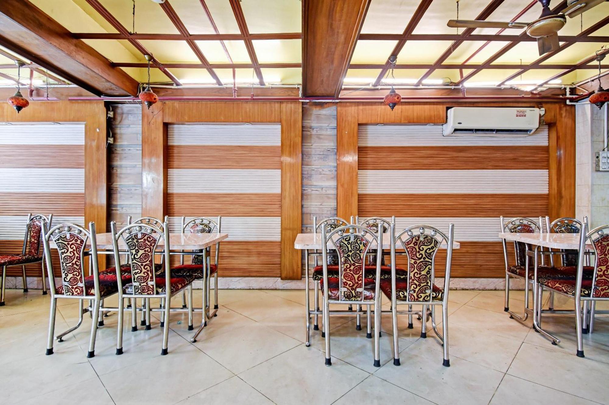 O Shree Krishna International Hotel 3*